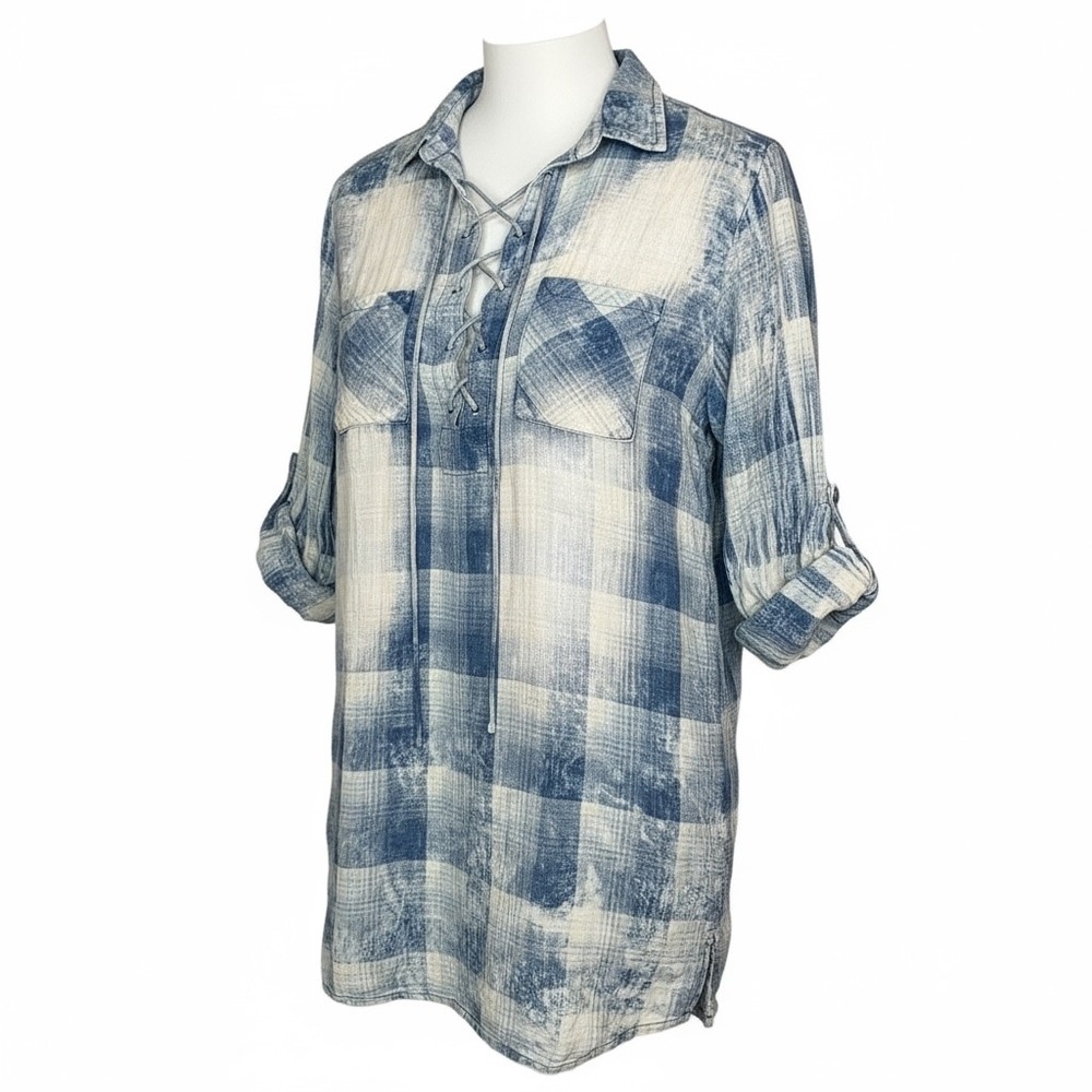 Wet Seal Blue White Plaid Lace Up Long Sleeve Shirt Pockets Women‎ Size Medium